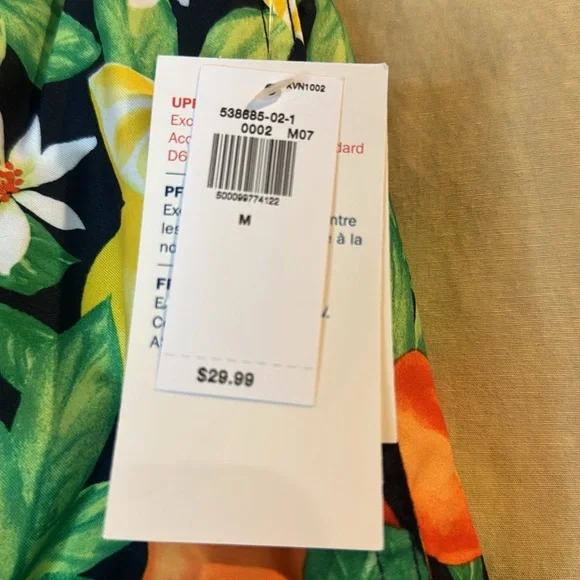 Old Navy Printed Swim Trunks. Fresh-squeezed Fun. Size M. - Picture 3 of 7